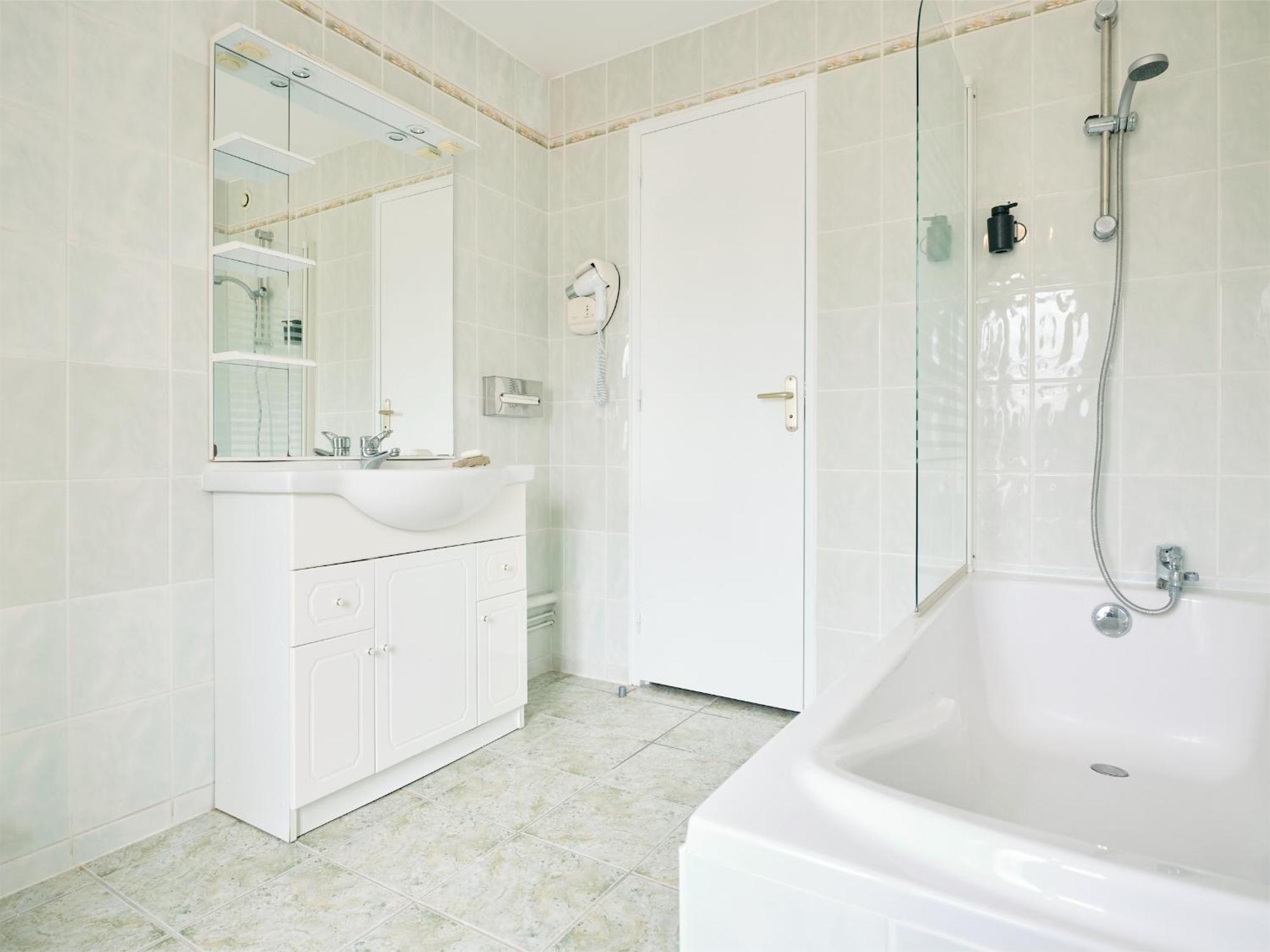 La Boule D'Or - Auberge Creative Clamecy  Exterior foto